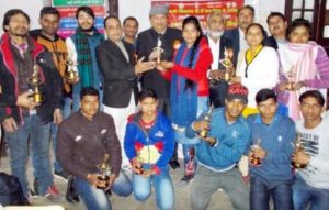 समाचार 9 8 6 |