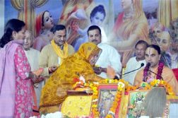 ज्ञान का फल भगवान-डॉ. राघवेंद्र महाराज