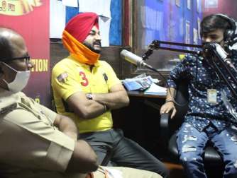 स्वच्छ भारत अभियान द्वारा रेडियो एसडी 90.8 एफएम को किया गया सम्मानित