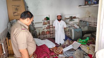 गांव मिमलाना मे चोरों ने घर में घुसकर नगदी व जेवरात चोरी किये