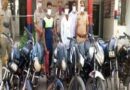 अवैध हथियार व चोरी की बाईकों के साथ तीन गिरफ्तार