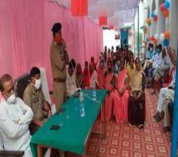 नारियां हमेशा से सबल रही हैं,उनका गौरव शाली इतिहास रहा है- बद्री बिशाल त्रिपाठी नारियां हमेशा से सबल रही हैं,उनका गौरव शाली इतिहास रहा है- बद्री बिशाल त्रिपाठी