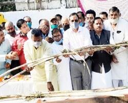 रोहाना -आईपीएल की शुगर मिल का गन्ना डालकर शुभारंभ