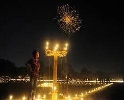 पटाखों पर बैन: सिर्फ़ Diwali पर चलने वाले पटाखे ही Pollution का एक मात्र कारण? 3 Diwalli 1 |