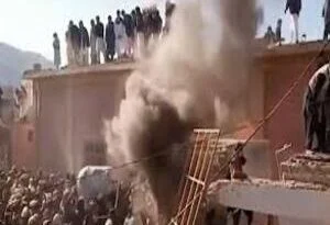 खैबर पख्तूनख्वा प्रांत में मंदिर तोड़ने की घटना: 45 और गिरफ्तार,आरोपियों की संख्या बढ़कर 100 7 Hindu 1 |
