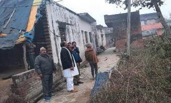 रामनगर के केसरीपुर में बिजली समस्या: चेयरमैन और अधिशासी अभियंता द्वारा भ्रमण