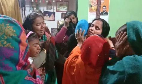 मुज़फ्फरनगर: युवक को ट्रक के आगे फेककर हत्या, पुलिस कार्यप्रणाली को लेकर शामली रोड जाम