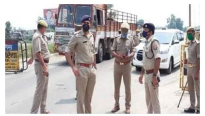 गाड़ी चलाते समय थूकने पर लग सकता है 1000 रुपये तक का जुर्माना, जानें क्या हो सकता है नियम में बदलाव