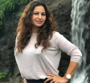 भाजपा की इस खूबसूरत नेता को बदमाशों ने बनाया शिकार, घर में घुसे और 10 लाख रुपये नकद, सोने-चांदी के आभूषण व अन्य सामान चोरी भाजपा की इस खूबसूरत नेता को बदमाशों ने बनाया शिकार, घर में घुसे और 10 लाख रुपये नकद, सोने-चांदी के आभूषण व अन्य सामान चोरी