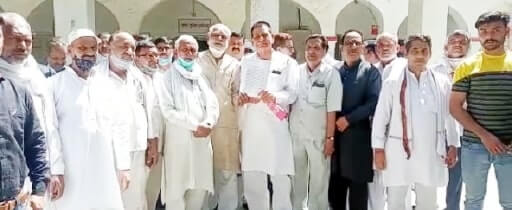 ब्रहमपुरी: एक दर्जन से अधिक हुडदंगियों के खिलाफ सख्त कार्यवाही की मांग ब्रहमपुरी: एक दर्जन से अधिक हुडदंगियों के खिलाफ सख्त कार्यवाही की मांग