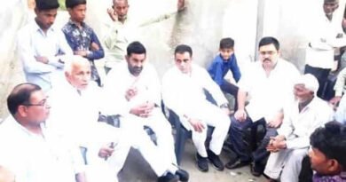 रालोद नेताओं का एक प्रतिनिधिमंडल पीडित परिवार से मिला