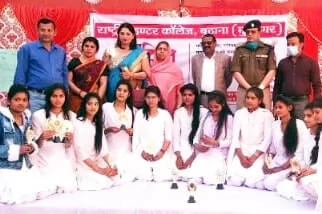 राष्ट्रीय इंटर कॉलेज में भाषण प्रतियोगिता का कार्यक्रम आयोजित 1 15 News |