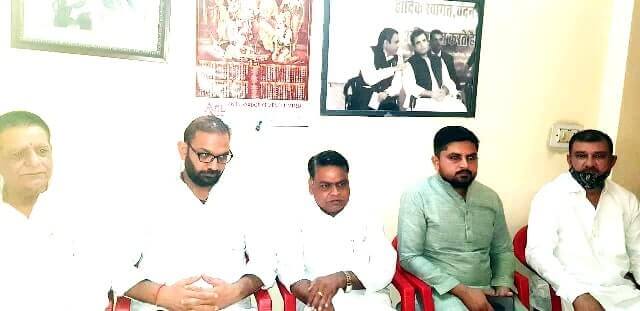 समाचार 4 10 Min Min 1 |