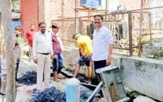 पालिका अध्यक्ष के निर्देश पर नालों की सफाई