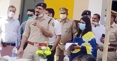 जिलाधिकारी व एसएसपी ने गांव-गांव जाकर मतदान केन्द्रों, बूथों की परखी व्यवस्था