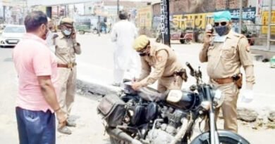 बिना वजह सड़क पर घूमने वालों के चालान काटे, एसएसपी अभिषेक यादव ने पुलिस को सख्ती बरतने के निर्देश दिए