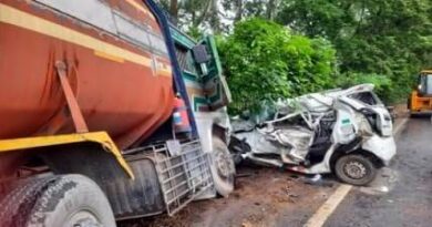 मुजफ्फरनगर में दर्दनाक हादसाः कार व टैंकर में जबदस्‍त भिंड़त, मां-बेटे व बहन की मौत