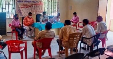 चरथावल : निगरानी समिति के किट वितरण कार्यक्रम का उदघाटन