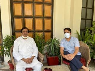 पूर्व सांसद शाहिद सिद्दीकी व इस्लाम चौधरी अब राष्ट्रीय लोक दल में शामिल पूर्व सांसद शाहिद सिद्दीकी व इस्लाम चौधरी अब राष्ट्रीय लोक दल में शामिल