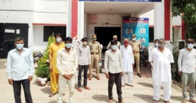 थाना शाहपुर पुलिस ने 11 जुआरियों को गिरफ्तार किया