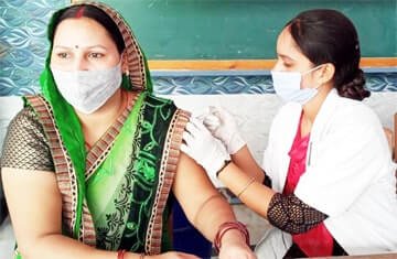 सिटी चिल्ड्रन पब्लिक स्कूल में वैक्सीनेशन शिविर का आयोजन सिटी चिल्ड्रन पब्लिक स्कूल में वैक्सीनेशन शिविर का आयोजन