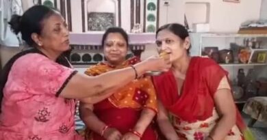 मुकुल गोयल के डीजीपी बनने पर परिवार में खुशियों का माहौल, बांटी मिठाइयां