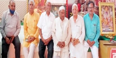 सत्संग भवन ट्रस्ट शामली रोड पर गुरू पूर्णिमा का पर्व मनाया सत्संग भवन ट्रस्ट शामली रोड पर गुरू पूर्णिमा का पर्व मनाया