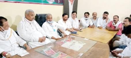 पढ़ें आज का पूरा घटनाक्रम: दांव पर लगी थी इज्जत, हंगामे की भेंट चढ़ी विपक्षी एकता पढ़ें आज का पूरा घटनाक्रम: दांव पर लगी थी इज्जत, हंगामे की भेंट चढ़ी विपक्षी एकता