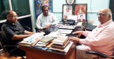 सप्ताह में दो दिन के लॉकडाउन को समाप्त करने की मांग