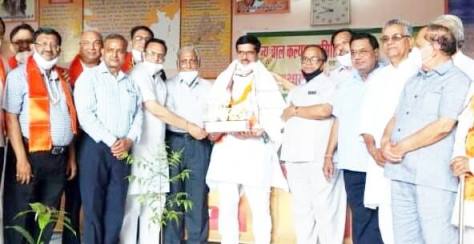 समाचार 5 7 Min 4 |