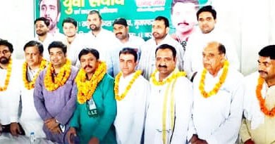 गर्मजोशी से रालोद नेताओं का स्वागत किया