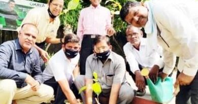 ग्रेन चैंबर  पब्लिक स्कूल में ओकाया पावर बैटरी के सौजन्य वृक्षारोपण अभियान