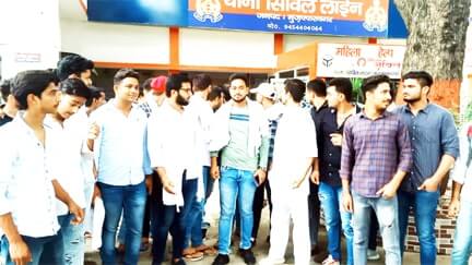 पूर्व प्रधानमंत्री स्वर्गीय चौधरी चरण सिंह पर अभद्र टिप्पणी से रालोद नेताओं में रोष पूर्व प्रधानमंत्री स्वर्गीय चौधरी चरण सिंह पर अभद्र टिप्पणी से रालोद नेताओं में रोष