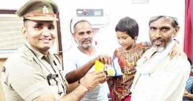 लापता 5 वर्ष की बच्ची को परिजनों को सुपुर्द किया