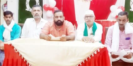 Muzaffarnagar: फैक्ट्री के पानी से पूरा इलाका दूषित, कार्यवाही की मांग Muzaffarnagar: फैक्ट्री के पानी से पूरा इलाका दूषित, कार्यवाही की मांग