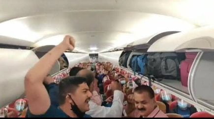87 भारतीयों को लेकर वतन लौटा एयर इंडिया का विमान