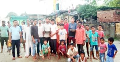 Muzaffarnagar News: रामलीला शुरू होने से पूर्व झंडा पूजन किया