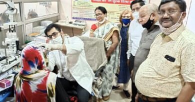 Muzaffarnagar News: पालिकाध्यक्ष अंजू अग्रवाल ने आंखों के निशुल्क कैंप का उद्घाटन किया