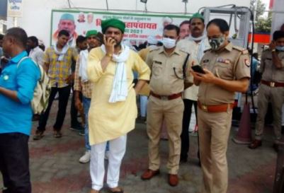 Muzaffarnagar: केंद्रीय मंत्री संजीव बालियान व विधायक उमेश मलिक के आवास की सुरक्षा बढ़ी Muzaffarnagar: केंद्रीय मंत्री संजीव बालियान व विधायक उमेश मलिक के आवास की सुरक्षा बढ़ी