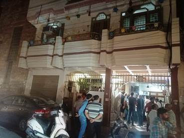 Muzaffarnagar News:गुड़ कारोबारी के घर लाखों का डाका, 24 घंटे के बाद भी पुलिस के हाथ खाली