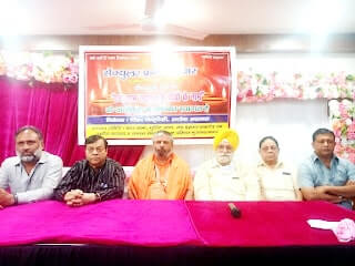 Muzaffarnagar News: दीपावली मिलन कार्यक्रम मनाकर सामाजिक सदभाव का दिया संदेश