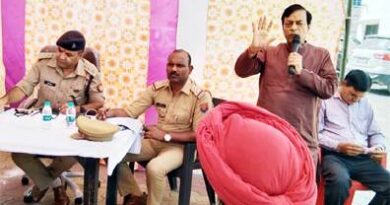 Muzaffarnagar News: त्यौहारों को लेकर शांति समिति की बैठक आयोजित