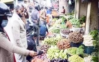 बढ़ती महंगाई (Inflation) से आमजन त्रस्त: अधिकांश सब्जियों के दाम ४० पार