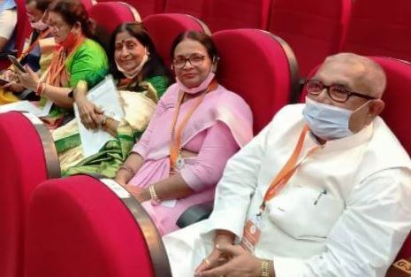 Lucknow: पीएम मोदी के कार्यक्रम में आमंत्रण पर शामिल हुईं मुजफ्फरनगर पालिका चेयरपर्सन अंजू अग्रवाल Lucknow: पीएम मोदी के कार्यक्रम में आमंत्रण पर शामिल हुईं मुजफ्फरनगर पालिका चेयरपर्सन अंजू अग्रवाल