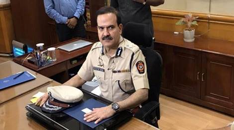 Mumbai के पूर्व पुलिस कमिश्नर परमबीर सिंह की नहीं कोई खोज खबर,फोन भी स्विच ऑफ Mumbai के पूर्व पुलिस कमिश्नर परमबीर सिंह की नहीं कोई खोज खबर,फोन भी स्विच ऑफ