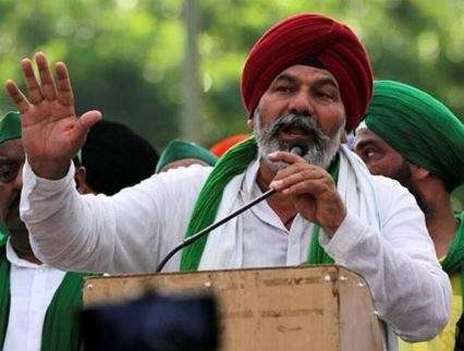 डीएपी खाद की किल्लत से किसानों में हाहाकार: Rakesh Tikait का सरकार पर हमला — बोले, “खाद मांगना भीख नहीं, हक है किसान का डीएपी खाद की किल्लत से किसानों में हाहाकार: Rakesh Tikait का सरकार पर हमला — बोले, “खाद मांगना भीख नहीं, हक है किसान का