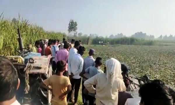 Bijnor News: अलीपुर-मान के शादी समारोह से लौट रहे युवकों की कार तालाब की गिरी, चार शव बरामद