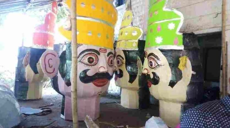 Muzaffarnagar: रावण व उसका कुनबा तैयार, दो स्थानों पर लगेगा दशहरा मेला