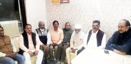 समाचार (Muzaffarnagar News) 7 11 Min 5 |