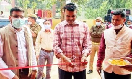 Muzaffarnagar News: सरकार के साढ़े ०४ वर्ष पूर्ण होने पर प्रदर्शनी का शुभारम्भ